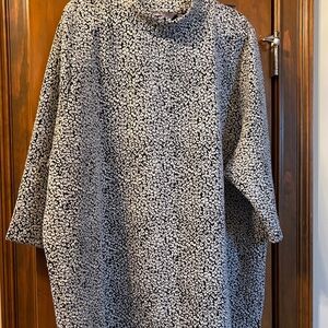 Ulla Popken Black and White Knit Top
NWOT